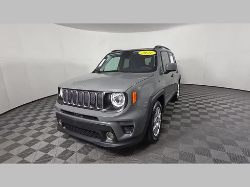 Used 2021 Jeep Renegade Latitude FWD image 53