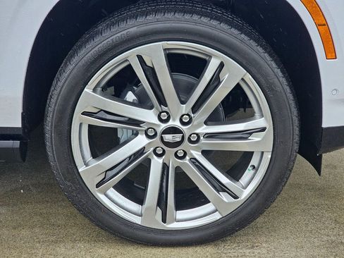 New 2026 Cadillac Escalade Platinum Sport AWD/4WD image 9