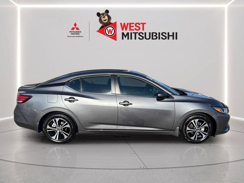 Used 2022 Nissan Sentra SV FWD image 6