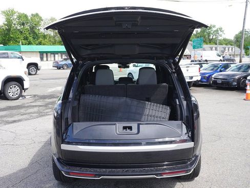 Used 2024 Land Rover Range Rover Long Wheelbase Autobiography AWD/4WD image 23