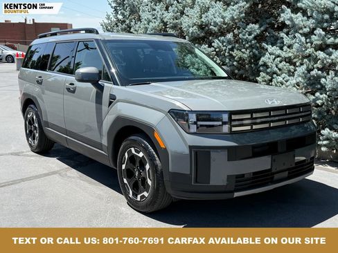 Used 2025 Hyundai Santa Fe SEL image 12