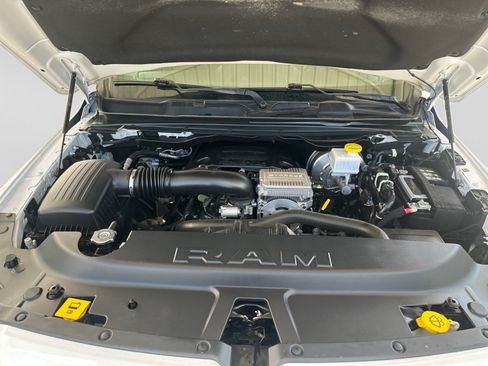 Used 2024 RAM 1500 Lone Star AWD/4WD image 19