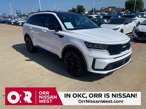 Used 2022 Kia Sorento SX image 7