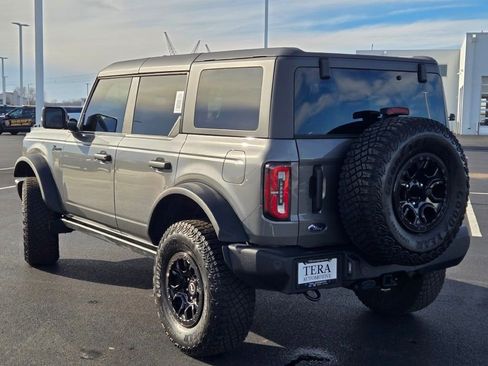 Used 2022 Ford Bronco Wildtrak image 18