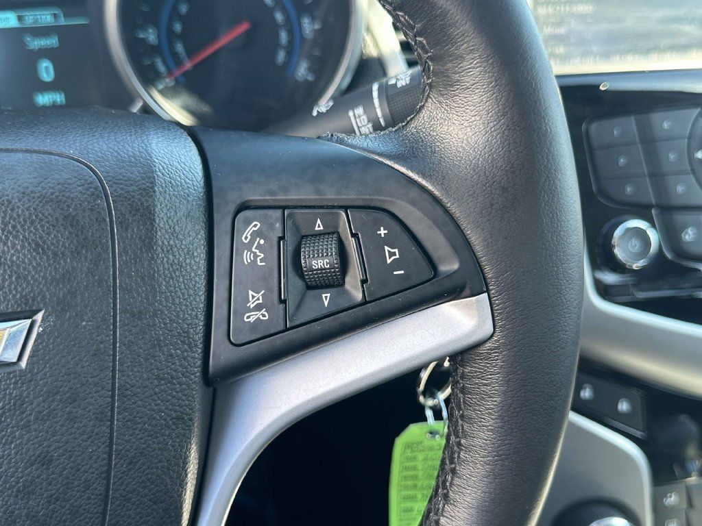 Used 2014 Chevrolet Cruze LT FWD image 23