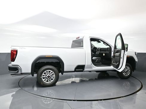 New 2025 GMC Sierra 2500 SLE image 50