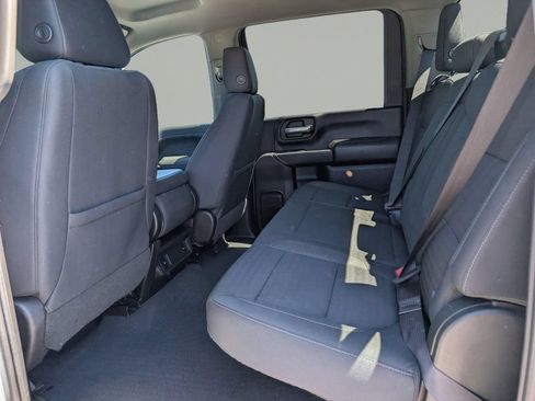 Used 2023 Chevrolet Silverado 2500 LT AWD/4WD image 14