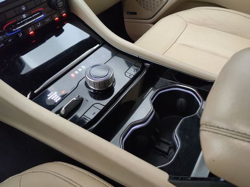 Used 2022 Jeep Grand Cherokee Limited 4xe image 26