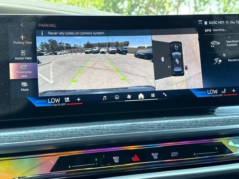 Certified 2024 BMW i7 eDrive50 w/ M Sport Package RWD image 29