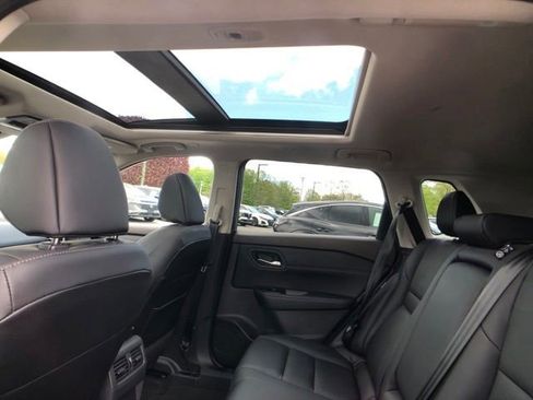 Certified 2023 Nissan Rogue SL AWD/4WD image 24