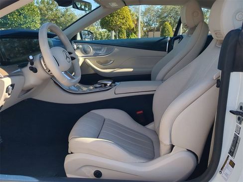 Used 2023 Mercedes-Benz E 450 Cabriolet image 16