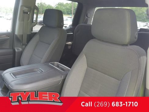 Used 2022 Chevrolet Silverado 1500 RST w/ Z71 Off-Road Package AWD/4WD image 38