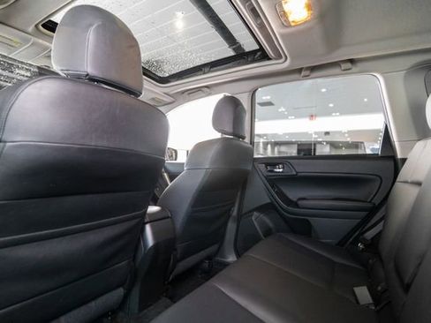 Used 2015 Subaru Forester 2.5i Limited AWD/4WD image 13