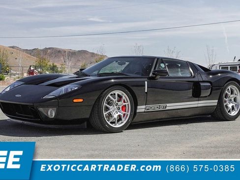Used 2005 Ford GT RWD image 1