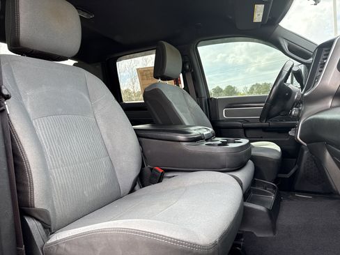 Used 2022 RAM 2500 Big Horn image 42