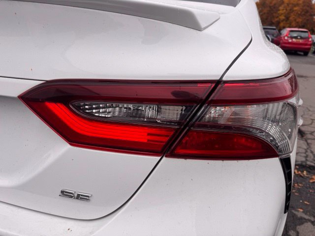 Used 2023 Toyota Camry SE FWD image 10