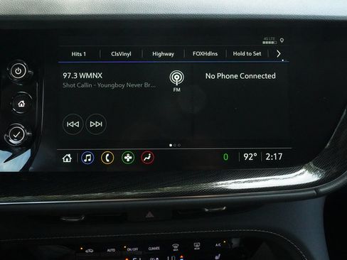 Used 2023 Buick Envision Preferred AWD/4WD image 16