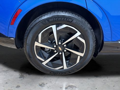 Used 2025 Chevrolet Equinox EV LT w/ Convenience Package FWD image 10