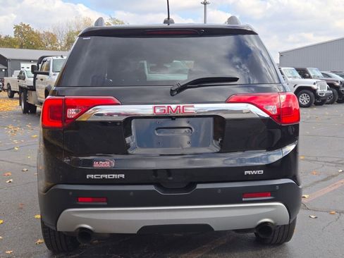 Used 2018 GMC Acadia SLT image 12