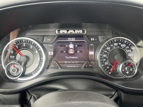Used 2022 RAM 1500 Lone Star AWD/4WD image 19