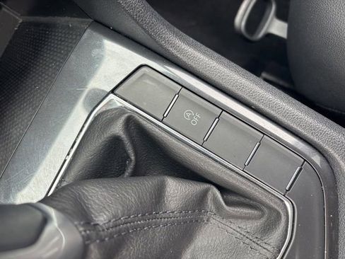 Used 2024 Volkswagen Tiguan Wolfsburg Edition FWD image 35