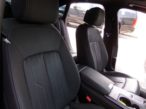 Used 2019 Audi A6 3.0T Premium Plus w/ Premium Plus Package image 32