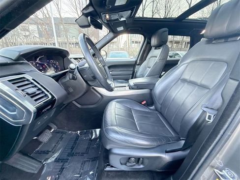 Used 2019 Land Rover Range Rover Sport HSE image 13
