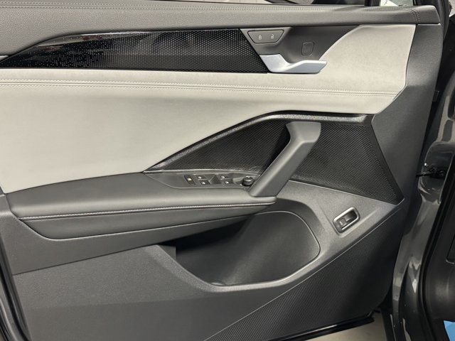 New 2026 Volkswagen Tiguan SE AWD/4WD image 19