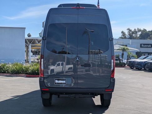 New 2026 Mercedes-Benz Sprinter 2500 image 3