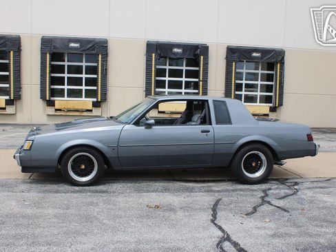 Used 1987 Buick Regal Coupe RWD image 23