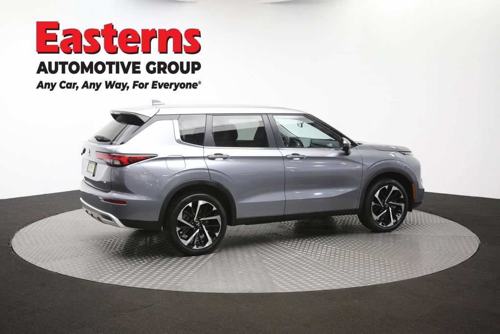 Used 2024 Mitsubishi Outlander SE AWD/4WD image 44