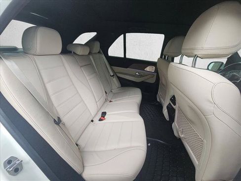 Used 2024 Mercedes-Benz GLE 450 4MATIC image 19