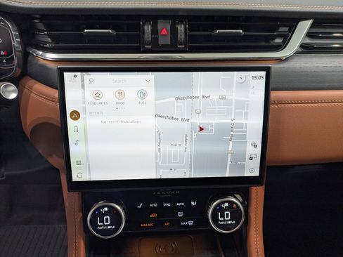 New 2026 Jaguar F-PACE R-Dynamic S image 15