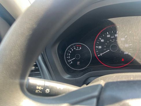 Used 2017 Honda HR-V LX image 14