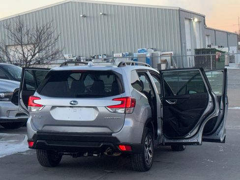 Used 2022 Subaru Forester Premium w/ Popular Package #1 image 22