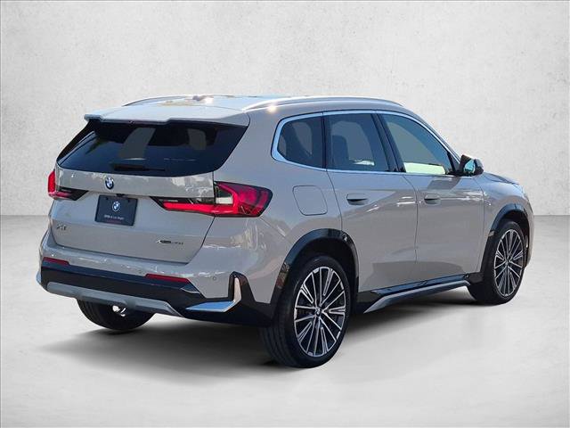 New 2027 BMW X1 xDrive28i w/ Technology Package AWD/4WD image 2