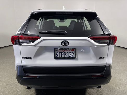 Certified 2025 Toyota RAV4 XLE image 4