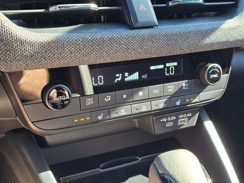 New 2026 Subaru Outback Limited AWD/4WD image 21