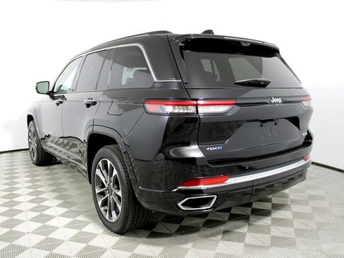 Used 2023 Jeep Grand Cherokee Overland w/ Luxury Tech Group IV image 41