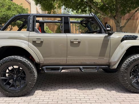 Used 2026 Ford Bronco Raptor AWD/4WD image 12