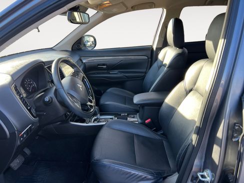 Used 2020 Mitsubishi Outlander SEL image 9