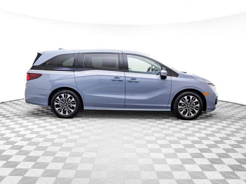 New 2026 Honda Odyssey Elite image 7