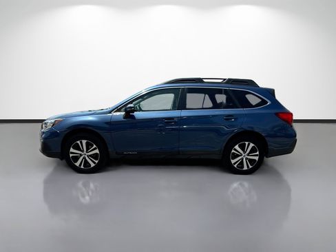 Used 2019 Subaru Outback 3.6R Limited AWD/4WD image 6