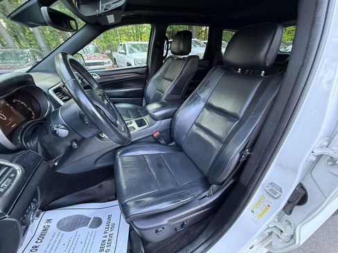 Used 2018 Jeep Grand Cherokee High Altitude RWD image 26