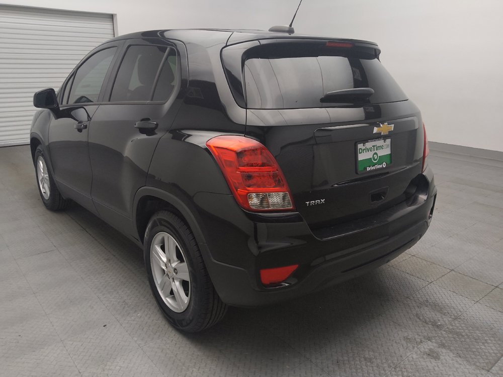 Used 2020 Chevrolet Trax LS w/ Tint and Cruise Package FWD image 5