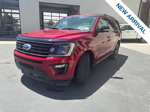 Used 2019 Ford Expedition Limited w/ Equipment Group 303A AWD/4WD image 3