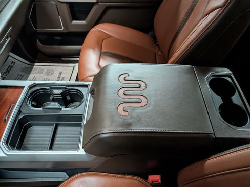 Used 2022 Ford F350 King Ranch w/ Chrome Package image 17