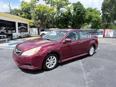 Used 2012 Subaru Legacy 2.5i Premium w/ All-Weather Pkg AWD/4WD image 8