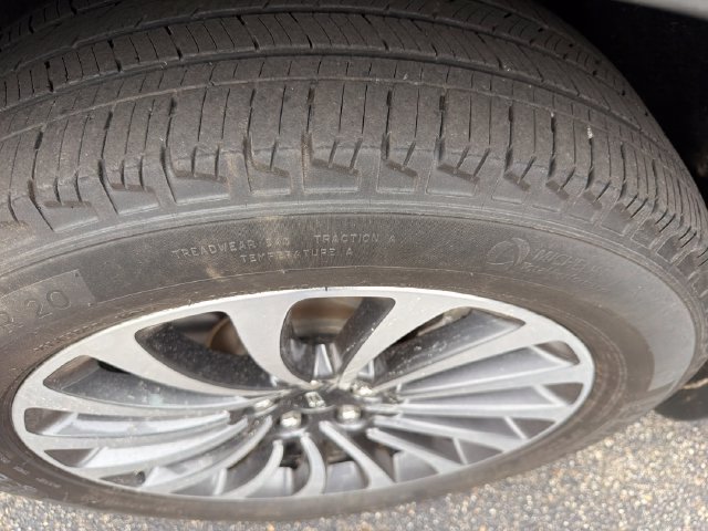 Used 2024 Lincoln Aviator AWD image 30