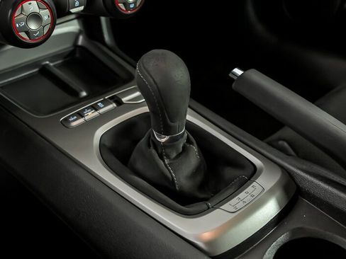 Used 2015 Chevrolet Camaro Z/28 RWD image 28